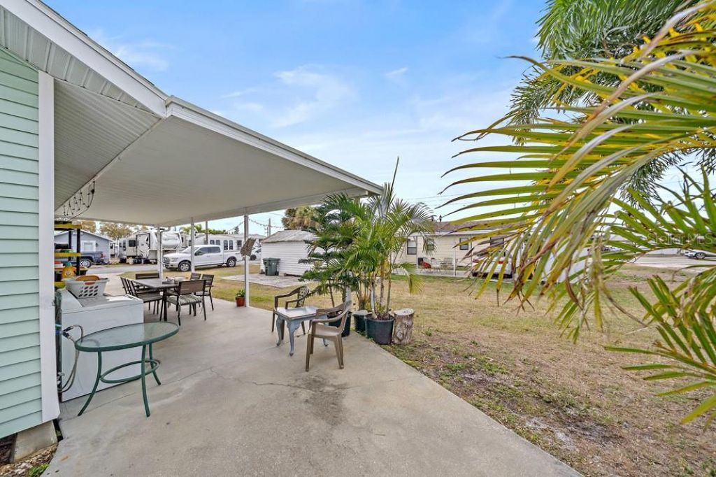 1126 Graber Avenue, Sarasota, FL 34237 Photo