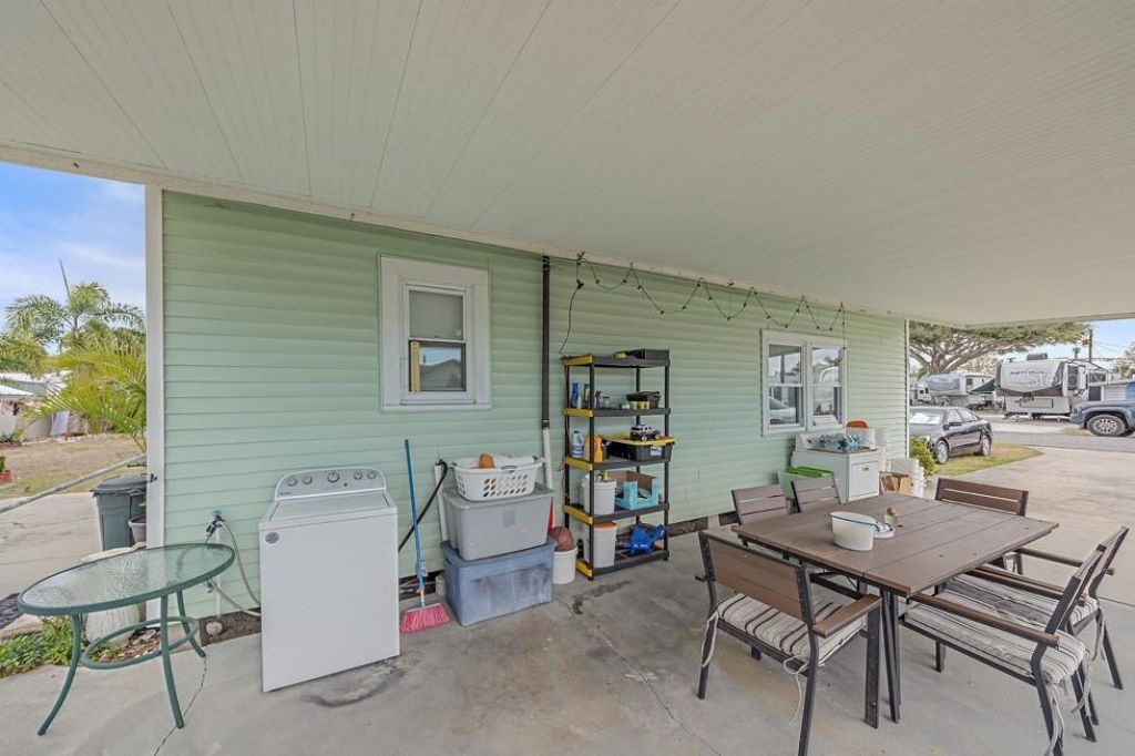 1126 Graber Avenue, Sarasota, FL 34237 Photo
