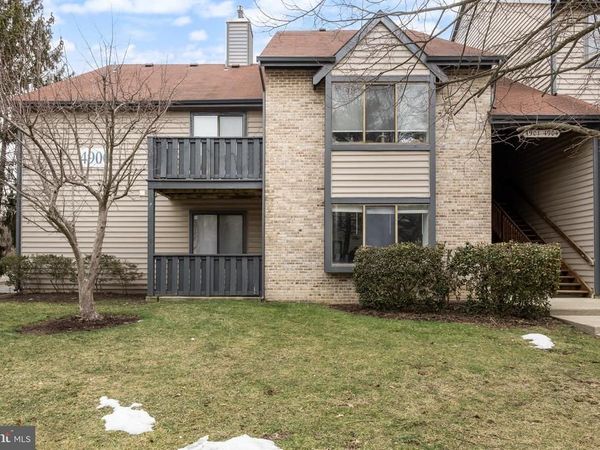 4904 B DUNBARTON ROAD, MOUNT LAUREL, NJ 08054