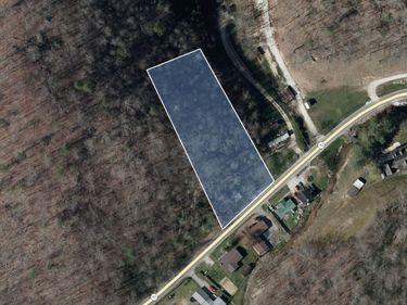 4908 Tomahawk Road, Tomahawk, KY 41262