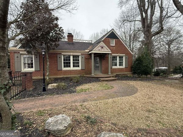 952 Wayside Street NW, Cornelia, GA 30531