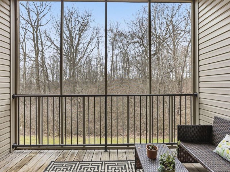 213 Shelbourne Forest Way, Delaware, OH 43015 Photo 4