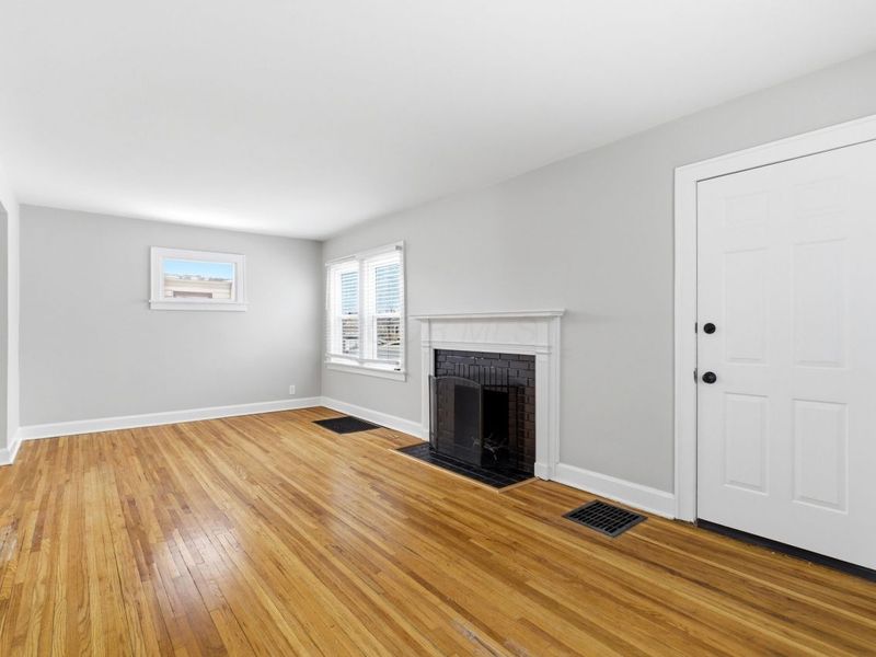 712 Chelsea Avenue, Columbus, OH 43209 Photo 2