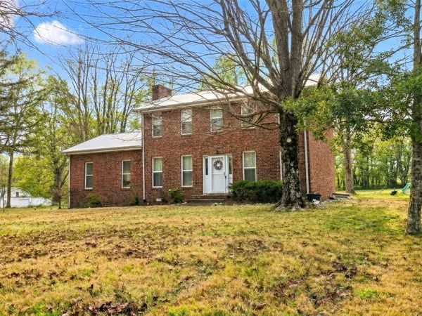 843 Halltown Rd, Portland, TN 37148