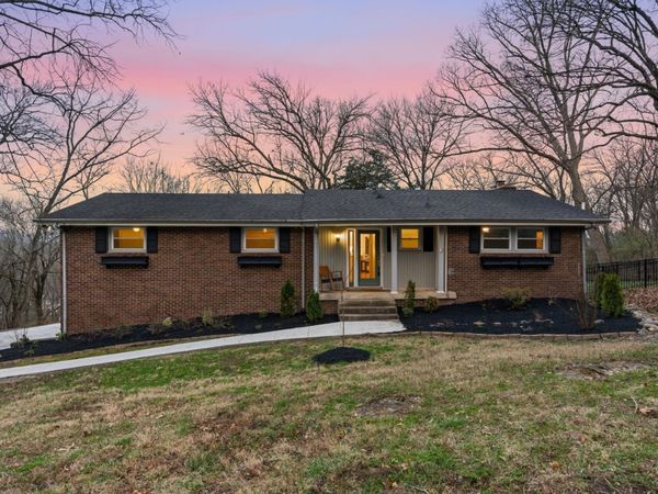 6456 Fleetwood Dr, Nashville, TN 37209