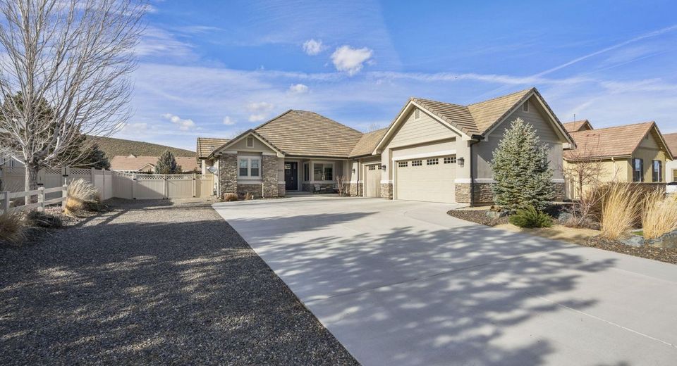 404 Chianti Way, Dayton, NV 89403 Photo