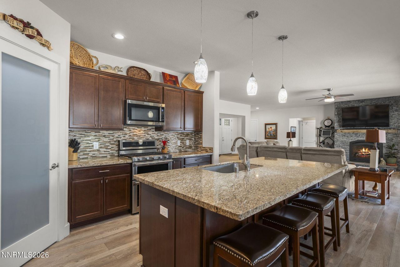 404 Chianti Way, Dayton, NV 89403 Photo