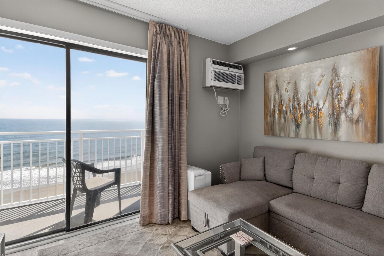 1207 S Ocean Blvd. Photo 19