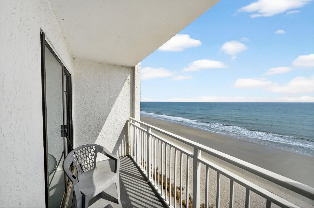 1207 S Ocean Blvd. Photo 27