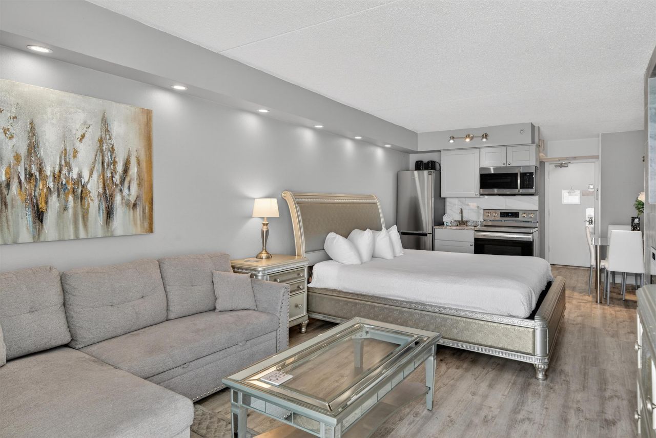 1207 S Ocean Blvd. Photo 5