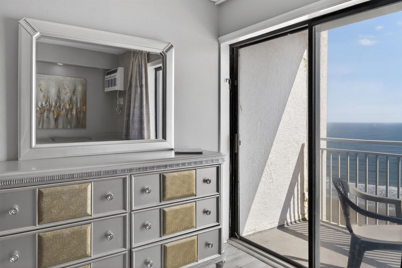 1207 S Ocean Blvd. Photo 7