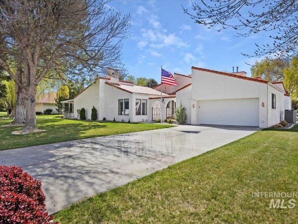 139 Los Lagos, Twin Falls, ID 83301