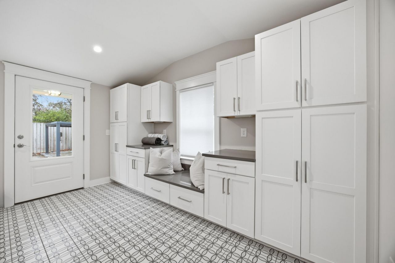 1173 Carter Avenue Photo 20