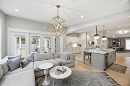 1173 Carter Avenue photo 4