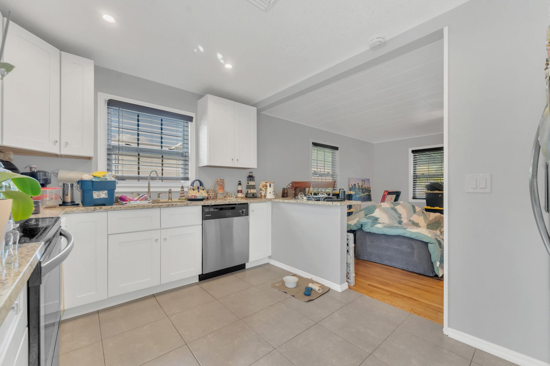 818 Kaye Street, West Palm Beach, FL 33405 Photo