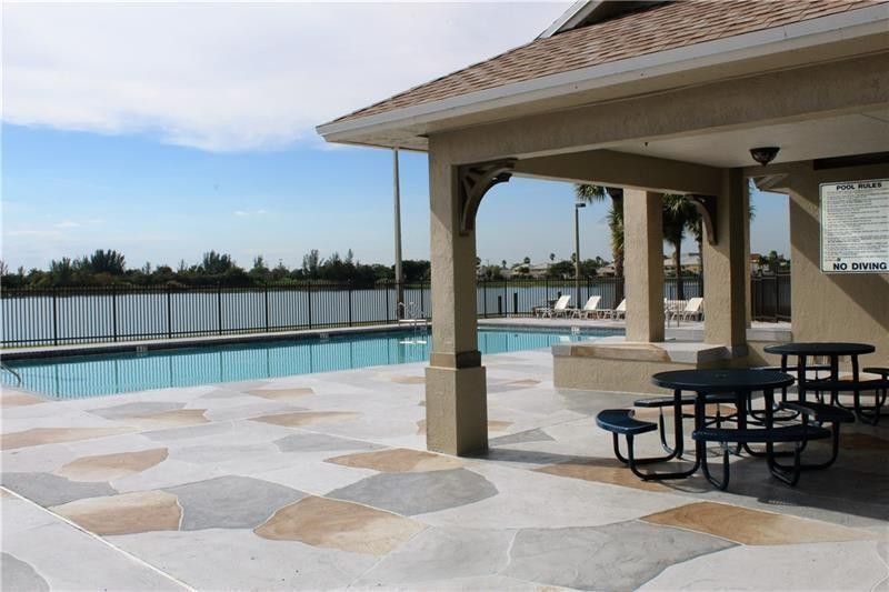 5870 S Golden Beauty Lane, Tamarac, FL 33321 Photo