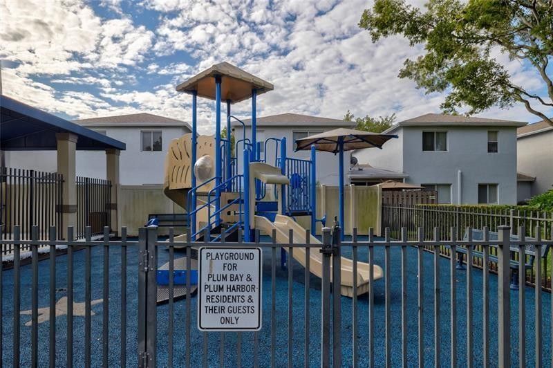 5870 S Golden Beauty Lane, Tamarac, FL 33321 Photo