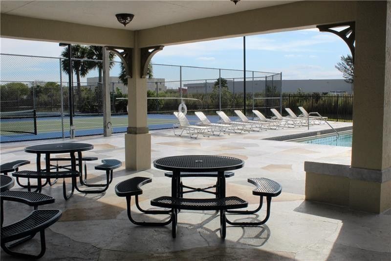 5870 S Golden Beauty Lane, Tamarac, FL 33321 Photo