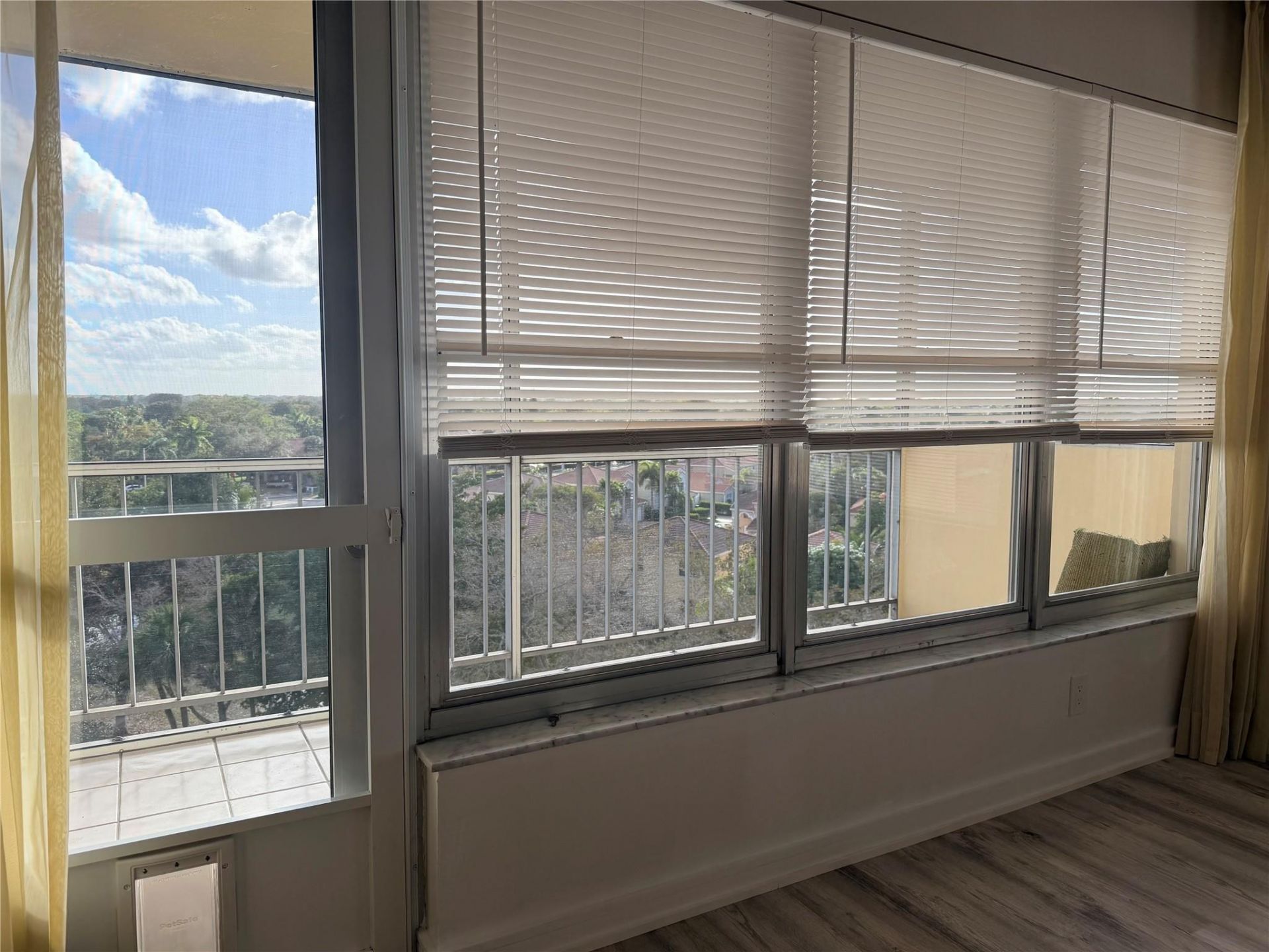 10777 W Sample Road, Unit 706, Coral Springs, FL 33065 Photo