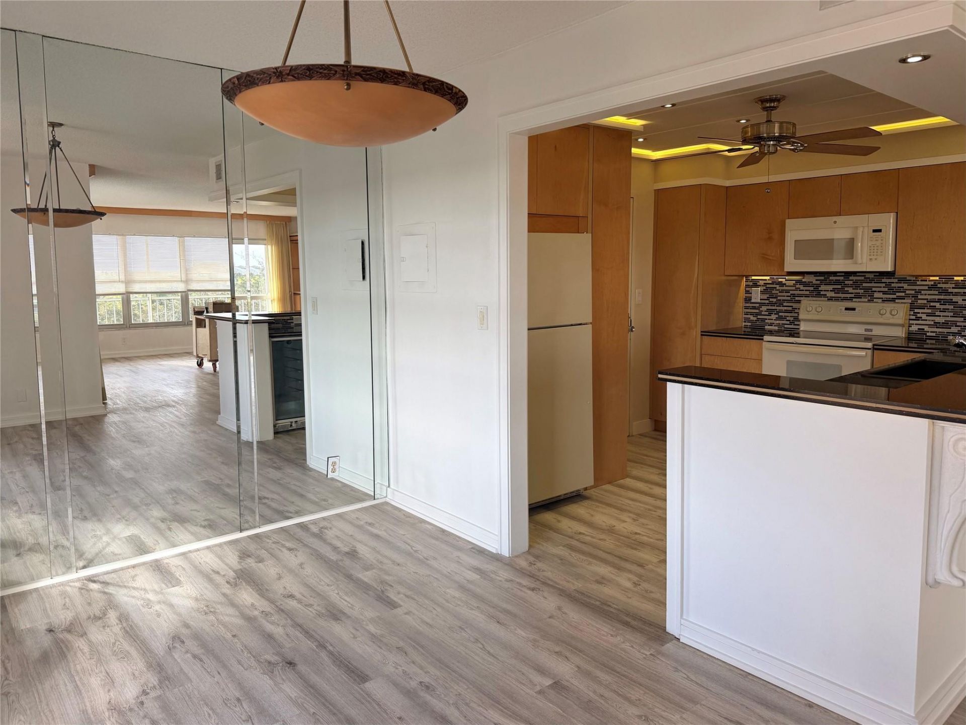 10777 W Sample Road, Unit 706, Coral Springs, FL 33065 Photo