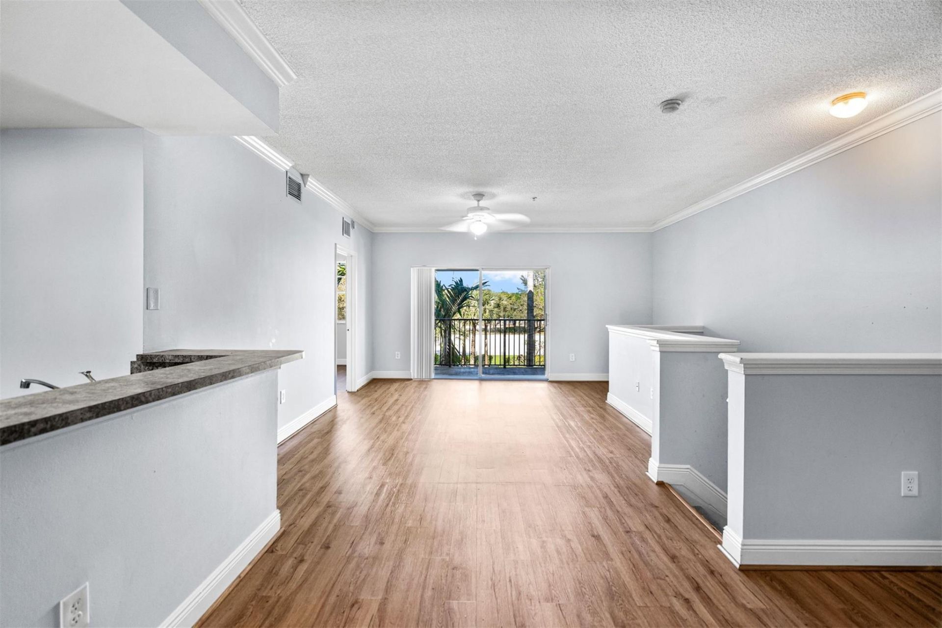 5880 W Sample Road, Unit 307, Coral Springs, FL 33067 Photo