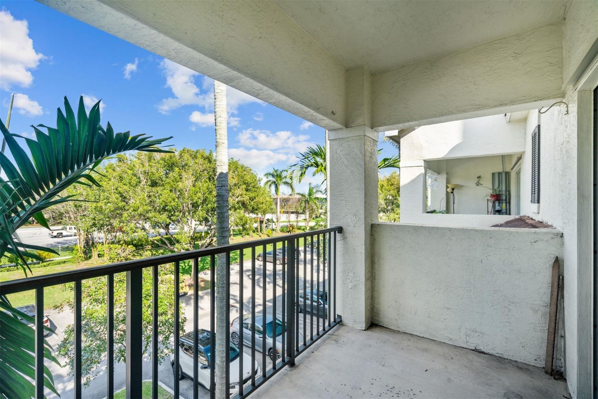 5880 W Sample Road, Unit 307, Coral Springs, FL 33067 Photo