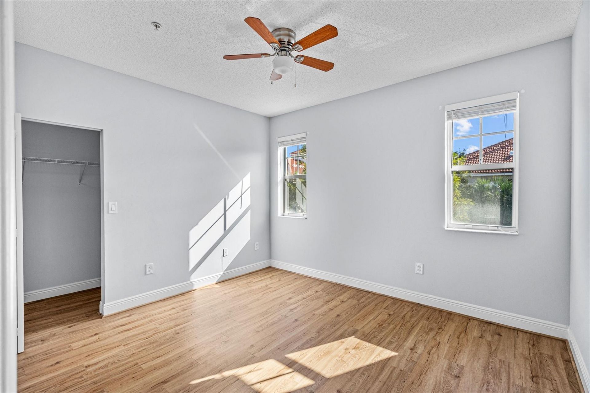 5880 W Sample Road, Unit 307, Coral Springs, FL 33067 Photo