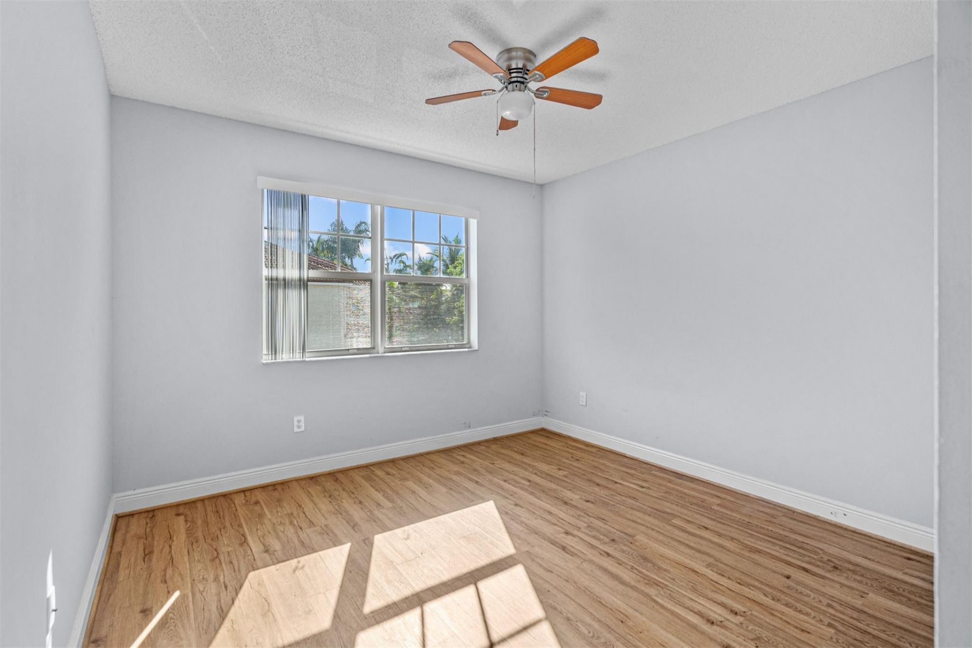5880 W Sample Road, Unit 307, Coral Springs, FL 33067 Photo