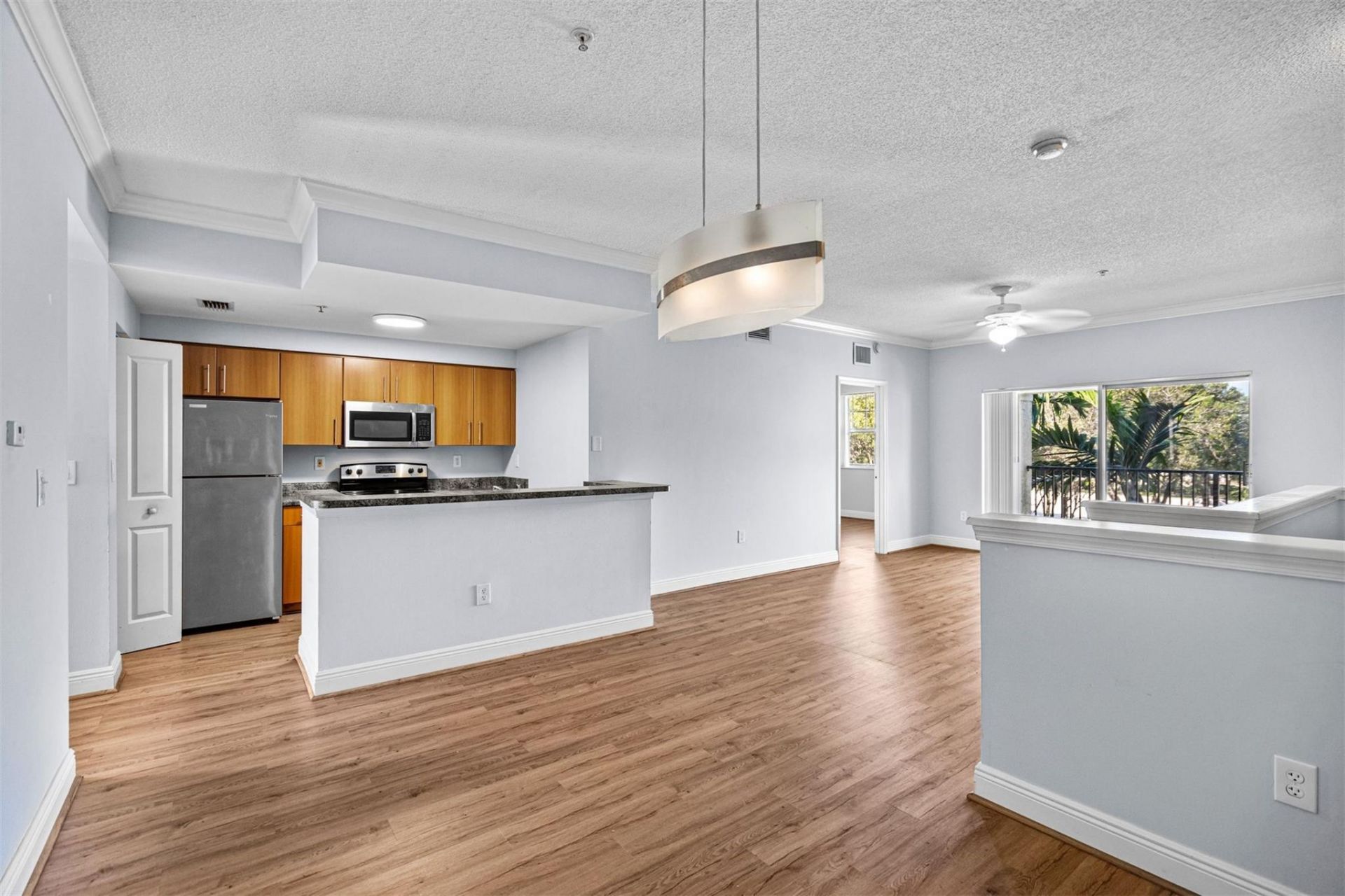 5880 W Sample Road, Unit 307, Coral Springs, FL 33067 Photo