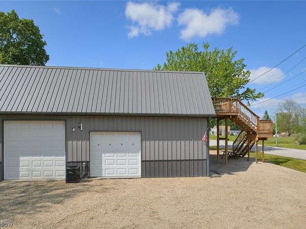 3995 Clay Pike Road , Cambridge, OH 43725