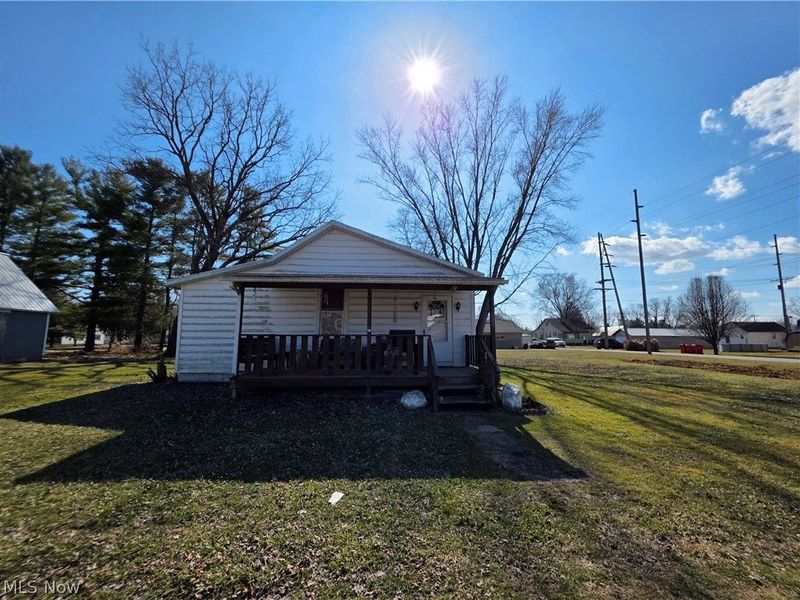 6910 Elm Street, East Fultonham, OH 43735 Photo 1