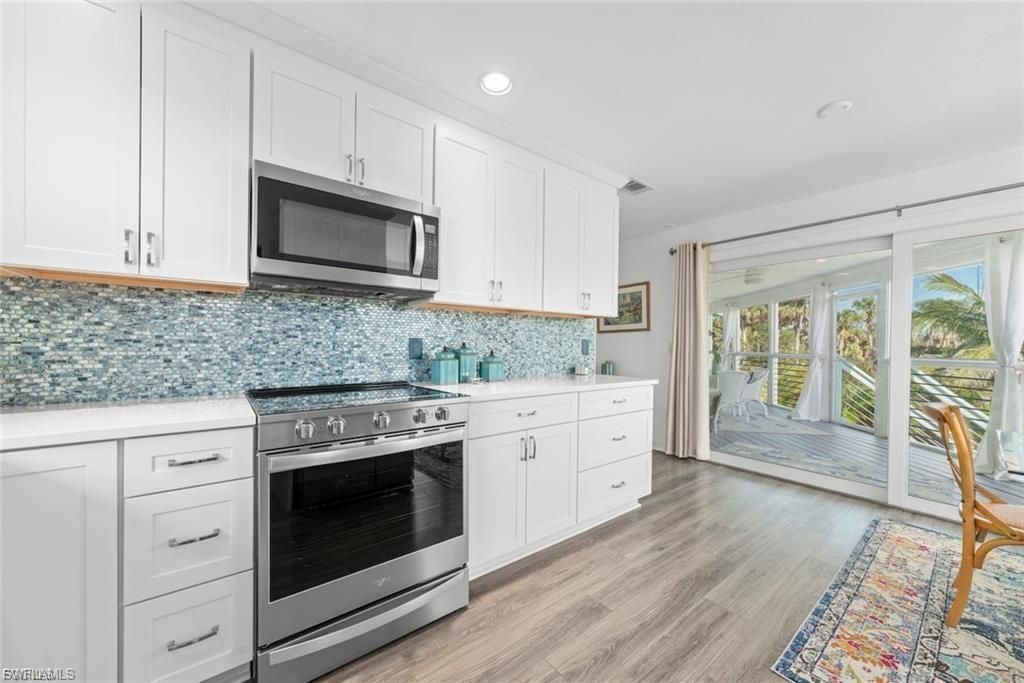 6093 Henderson Rd , Sanibel, FL 33957 Photo