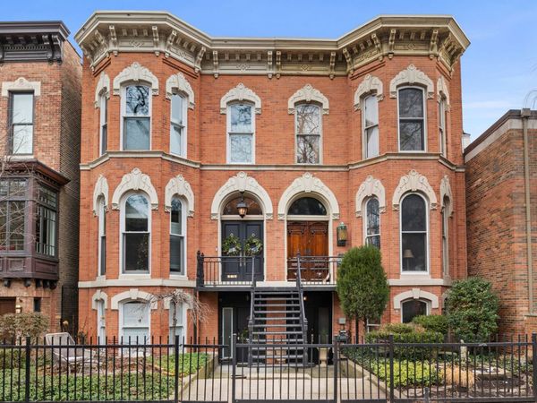 2124 N Sedgwick Street, Unit CH, Chicago, IL 60614