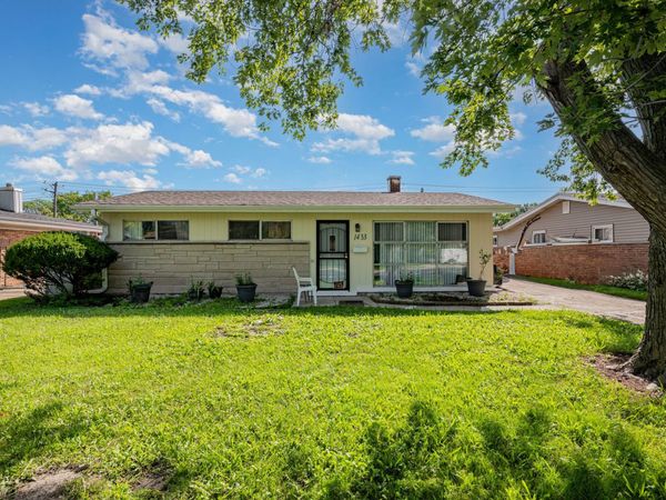 1433 Burnham Avenue , Calumet City, IL 60409