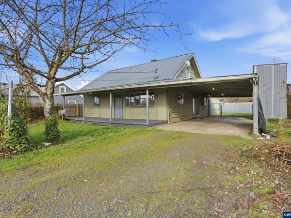 2375 Porter St, Lebanon, OR 97355