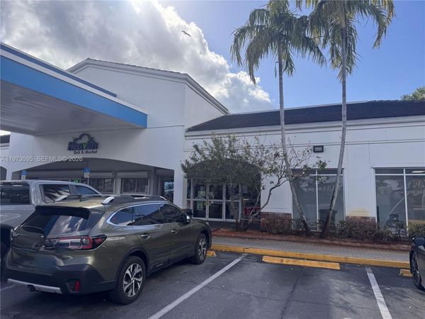 4349 S Flamingo Rd , Davie, FL 33330