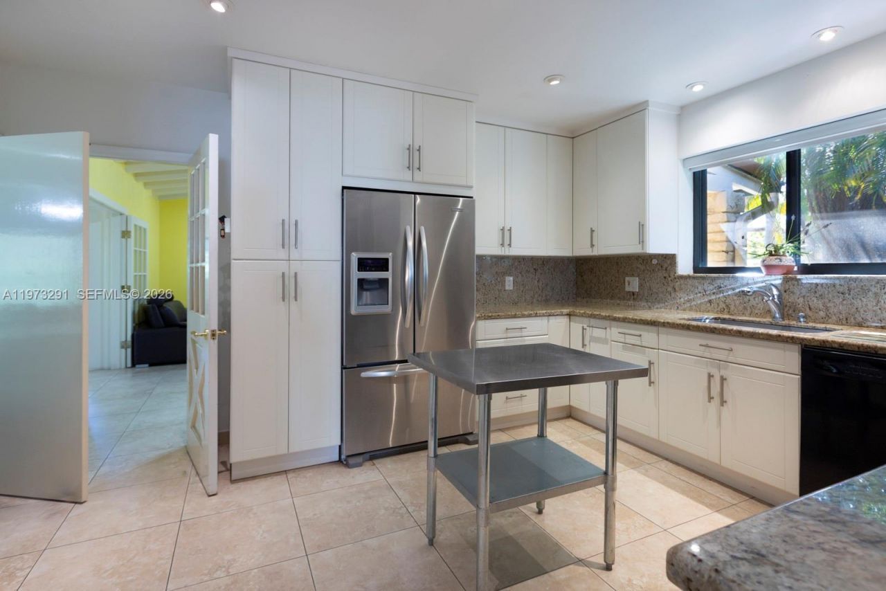 3721 SW 58th Ave, Miami, FL 33155 Photo