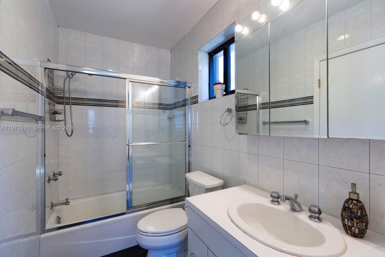 3721 SW 58th Ave, Miami, FL 33155 Photo