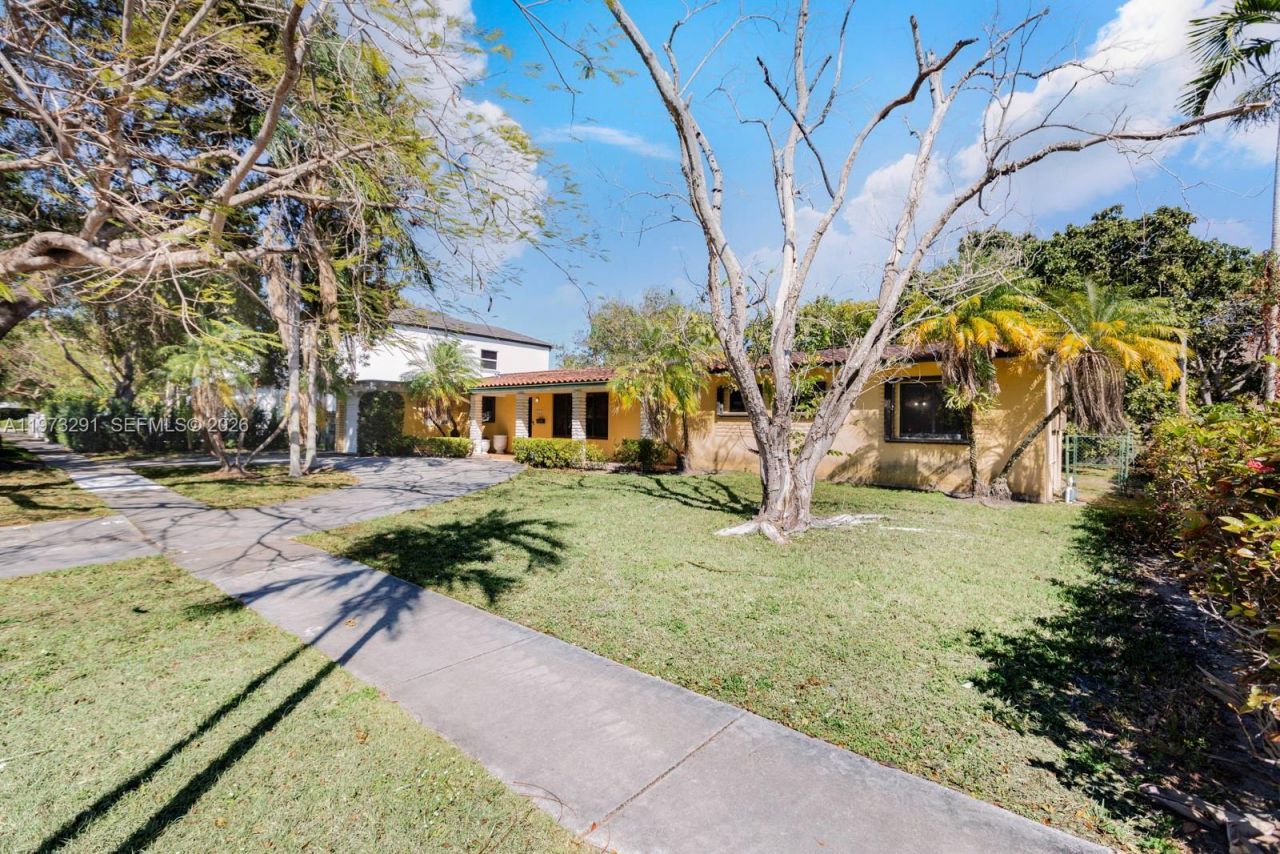 3721 SW 58th Ave, Miami, FL 33155 Photo