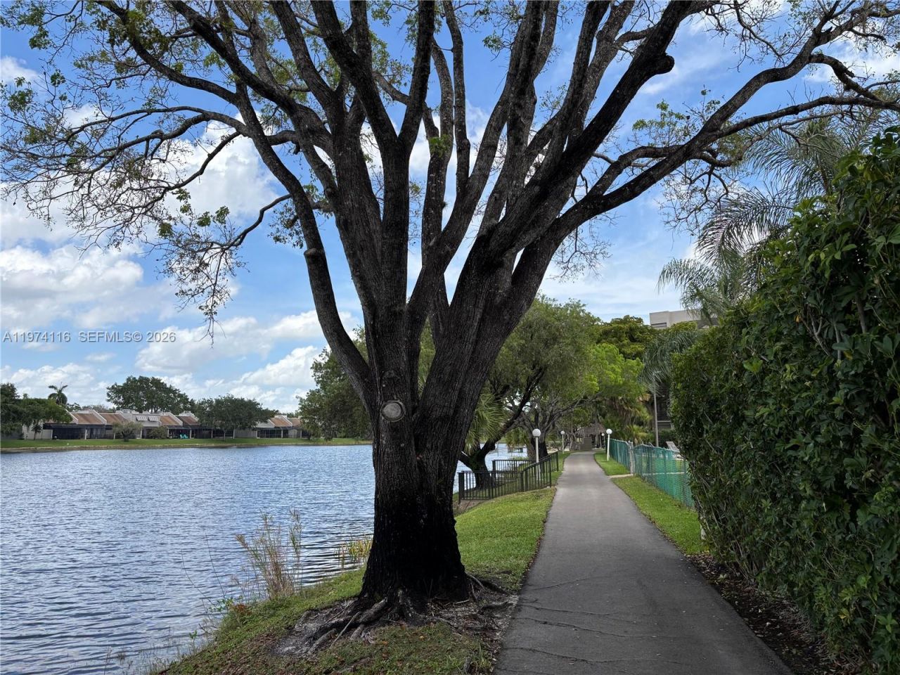1100 Colony Point Cir, Unit 316, Pembroke Pines, FL 33026 Photo