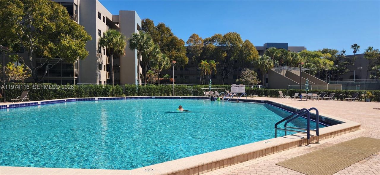 1100 Colony Point Cir , Unit 316, Pembroke Pines, FL 33026 Photo