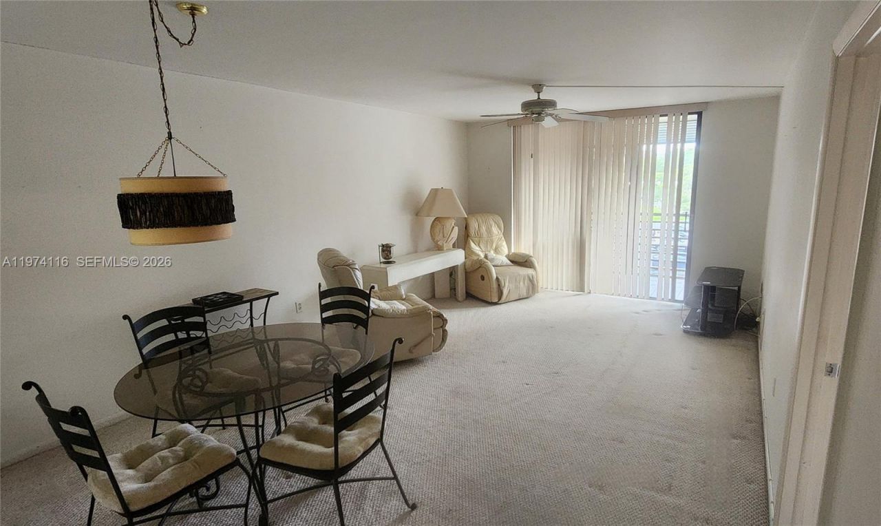 1100 Colony Point Cir , Unit 316, Pembroke Pines, FL 33026 Photo