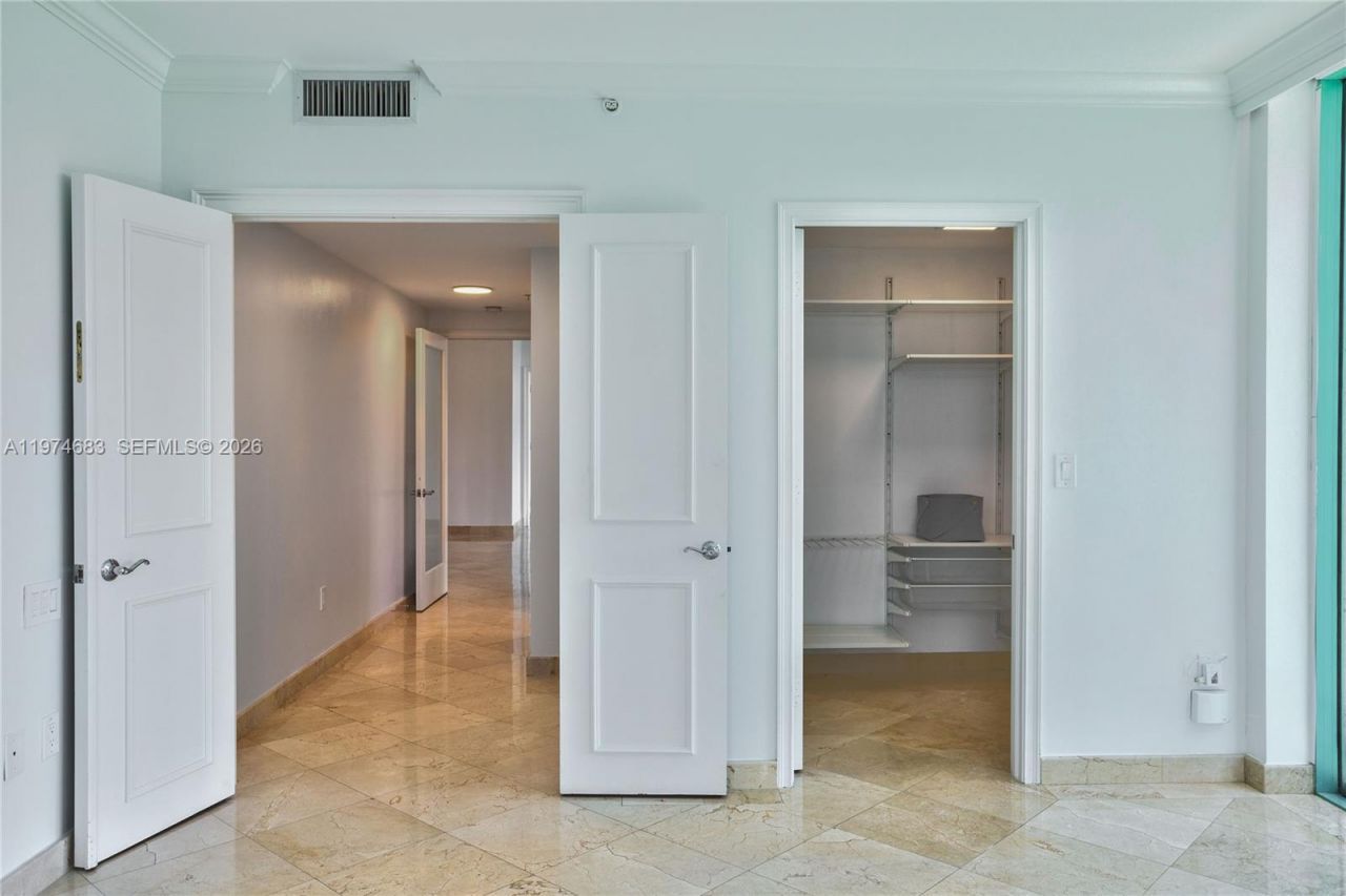 3400 SW 27th Ave , Unit 906, Miami, FL 33133 Photo