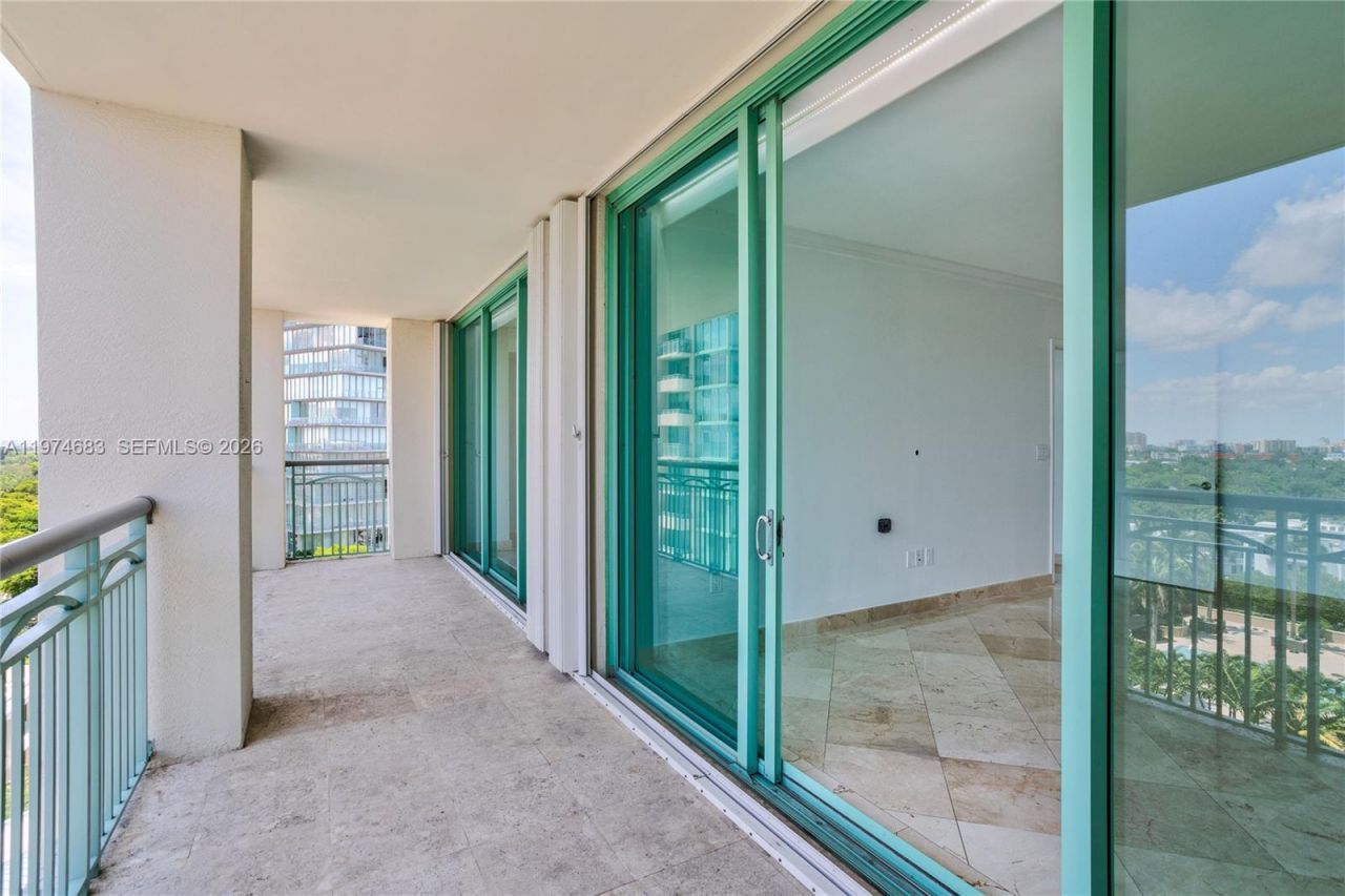 3400 SW 27th Ave , Unit 906, Miami, FL 33133 Photo