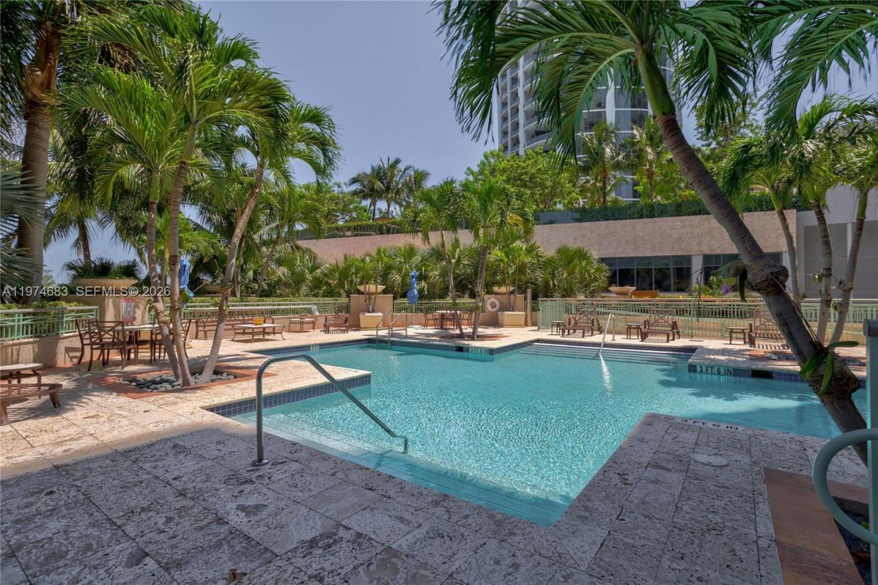 3400 SW 27th Ave , Unit 906, Miami, FL 33133 Photo