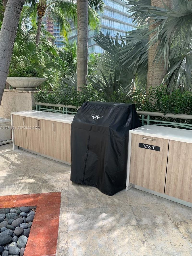 3400 SW 27th Ave , Unit 906, Miami, FL 33133 Photo