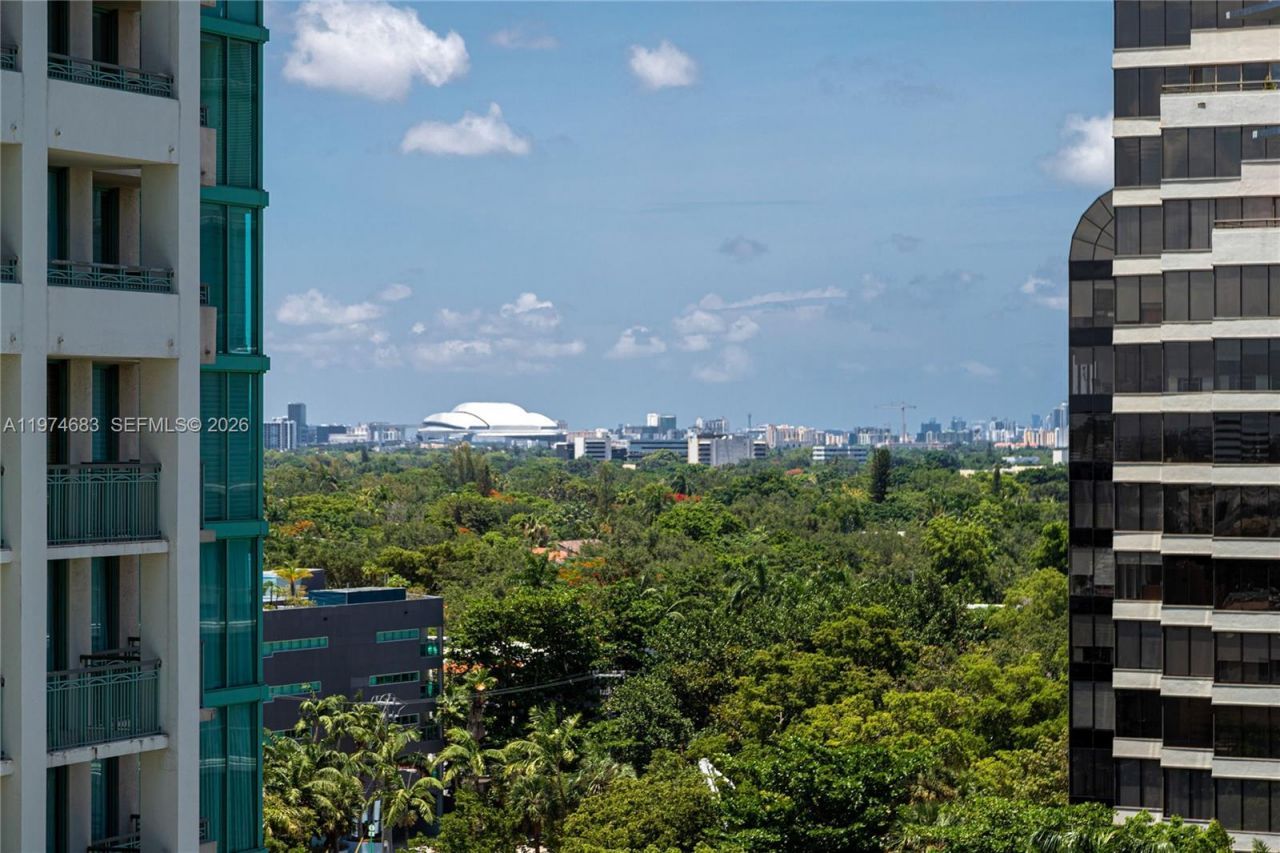 3400 SW 27th Ave , Unit 906, Miami, FL 33133 Photo