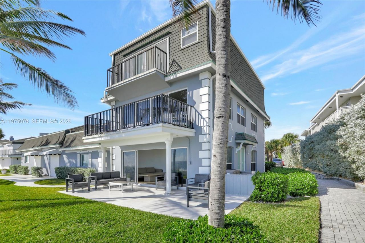 1194 Hillsboro Mile , Unit 1, Hillsboro Beach, FL 33062 Photo