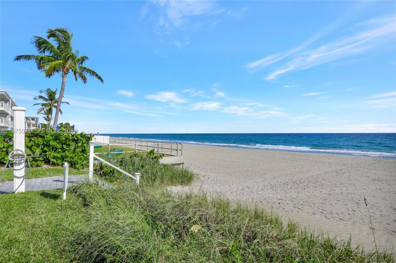 1194 Hillsboro Mile , Unit 1, Hillsboro Beach, FL 33062 Photo