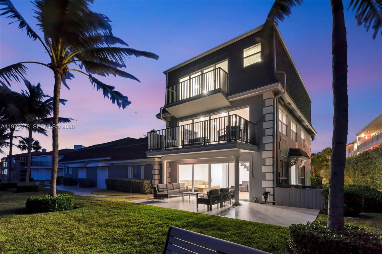 1194 Hillsboro Mile , Unit 1, Hillsboro Beach, FL 33062 Photo